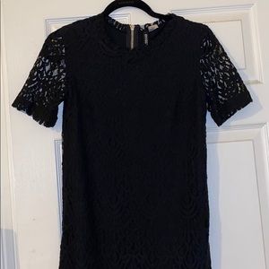 Black H&M  lace dress in great conditions